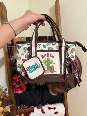 Aeropostale Brown & Cream Rodeo Girl Canvas Crossbody Tote